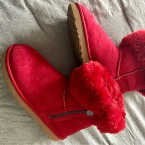 UGG Women's Red Fluffy Boots
